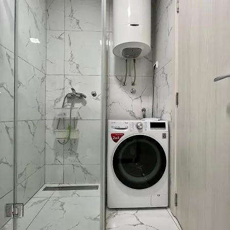 Apartament Fully Equipped 2br Center - 10 Min Walk Nowy Sad
